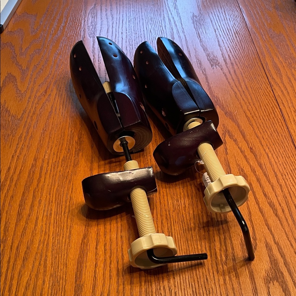 Men’s adjustable Shoe Stretchers